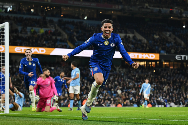 Chelsea Enzo Fernandez celebrating goal vs Manchester City