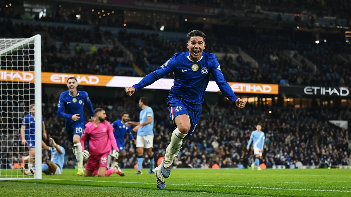 Chelsea Enzo Fernandez celebrating goal vs Manchester City