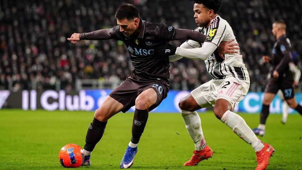 Weston McKennie challenges for a high ball in the penalty area
