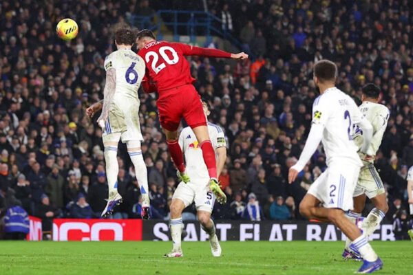 Lorenzo Lucca scores with a header on his Nottingham Forest debut at Elland Road.