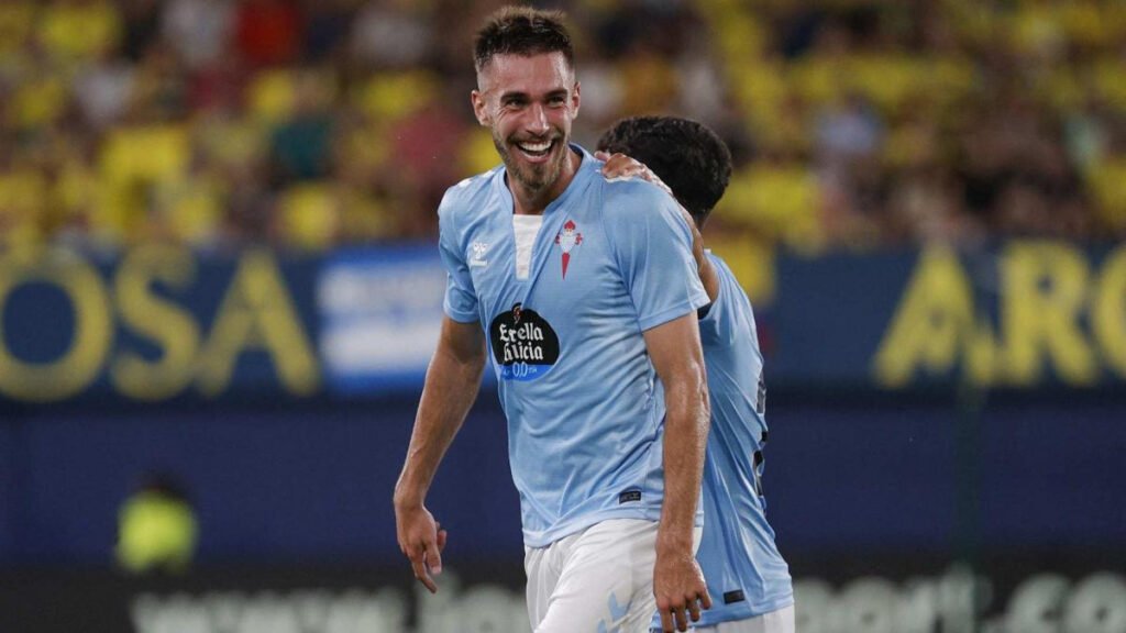 Óscar Mingueza in action for Celta de Vigo amid reported transfer interest.