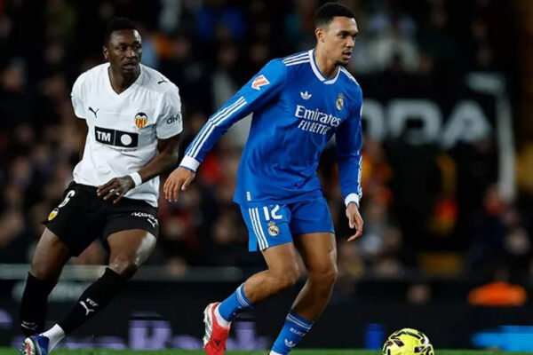 Trent Alexander-Arnold against Valencia CF